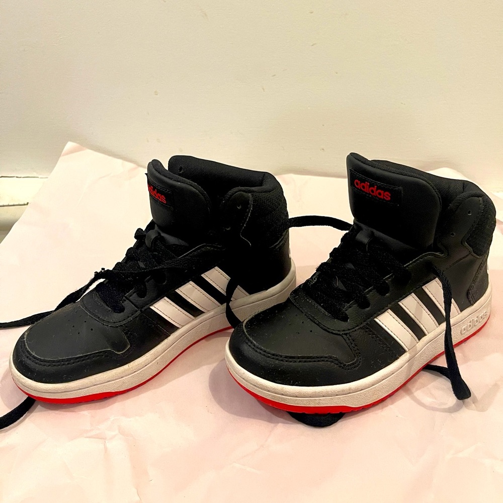 Kids Adidas Black Shoes Size 2
